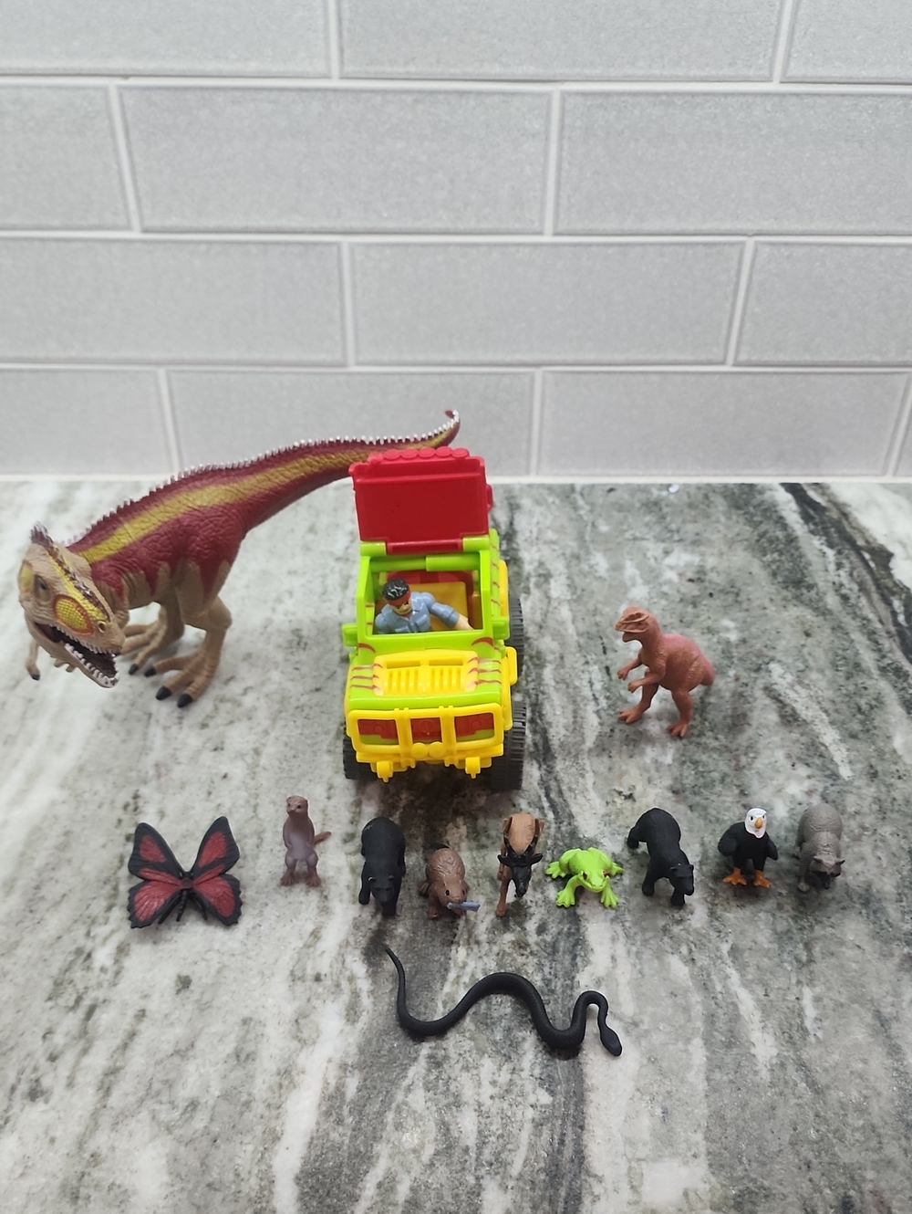 Animal & Jurassic Park Toy Lot